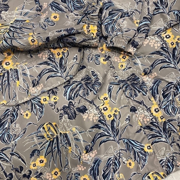 Vera bradley Rainforest Toile packable rainjacket NWT medium grey blue floral - Picture 2 of 13